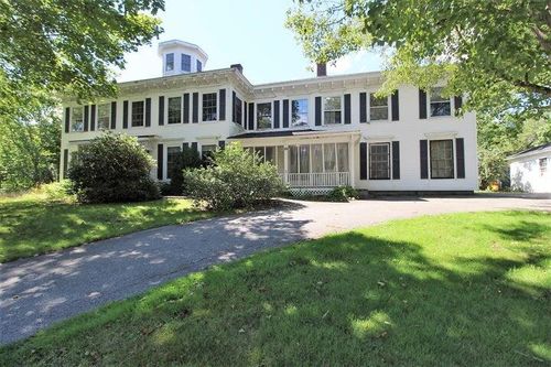 51 W Main Street, Searsport, ME, 04974 | Card Image