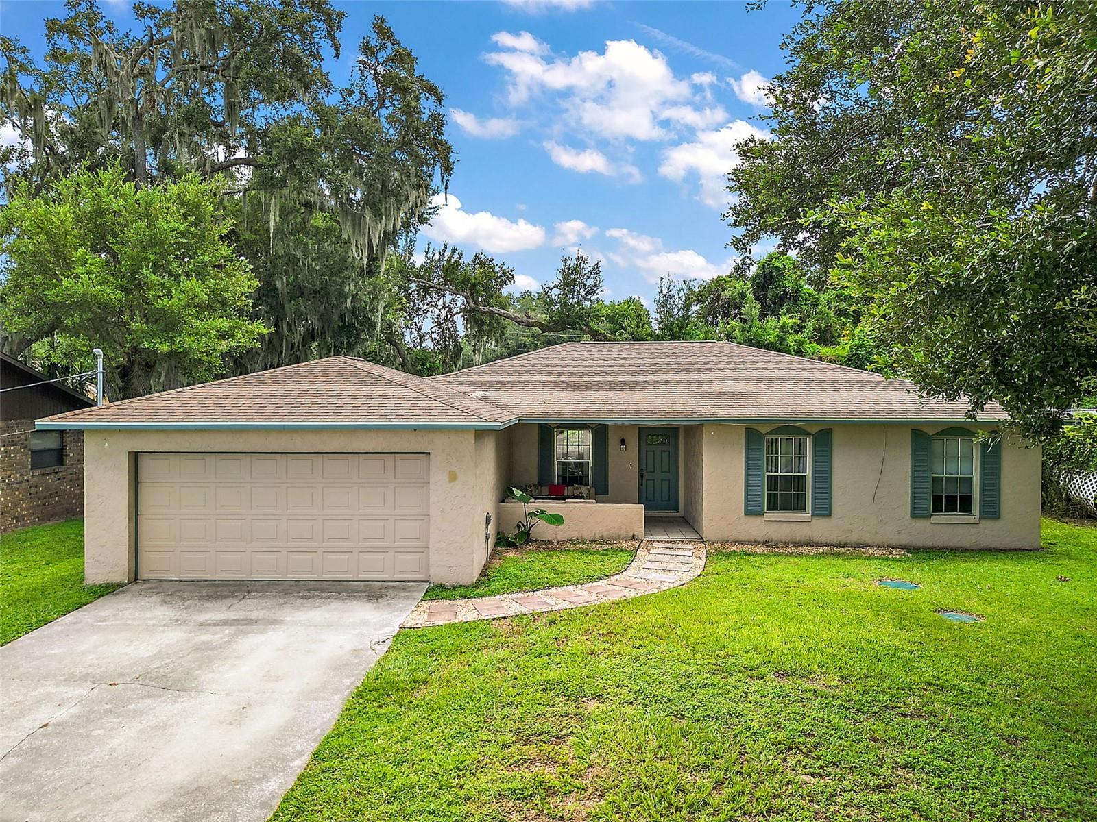 Lake Eleanor Dr, Mount Dora, FL 32757