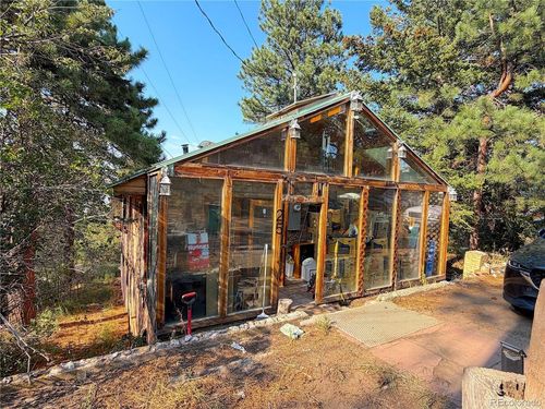 25 Pine Rd, Golden, CO, 80401-9321 | Card Image