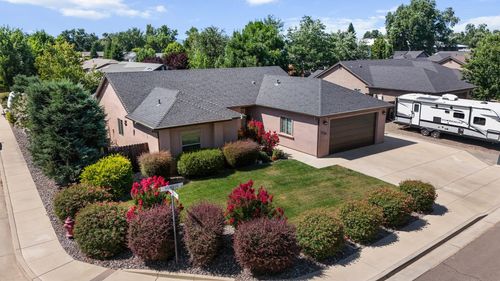 3526 Humbug Dr, Anderson, CA, 96007-3039 | Card Image