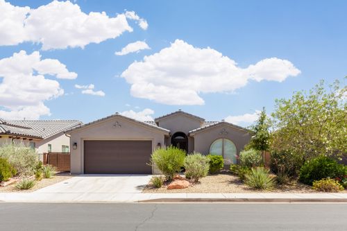 249 W Green Jade Dr, Washington, UT, 84780-3083 | Card Image