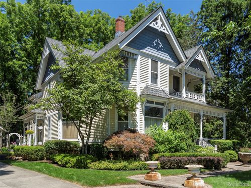 8861 29 Mile Rd, Washington Township, MI, 48095-2501 | Card Image