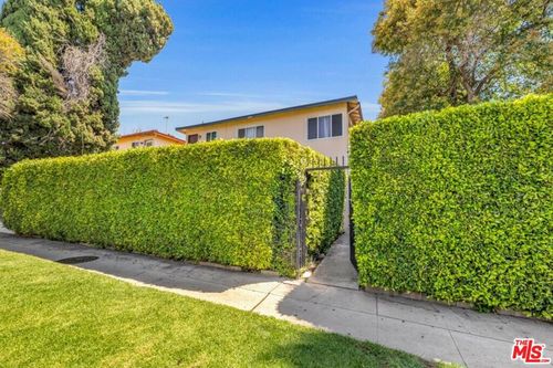 8144 Sepulveda Blvd, Panorama City, CA, 91402-4305 | Card Image