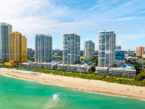 apt-425-16445 Collins Ave, Sunny Isles Beach, FL, 33160-4562 | Card Image