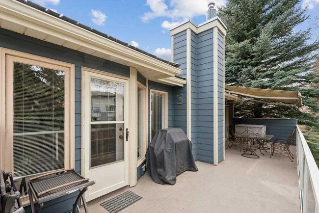 89 Shawnee Rise Sw, Home with 3 bedrooms, 3 bathrooms and 4 parking in Calgary AB | Image 32