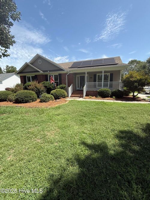 14900 Blue Woods Rd, Laurinburg, NC, 28352-4285 | Card Image