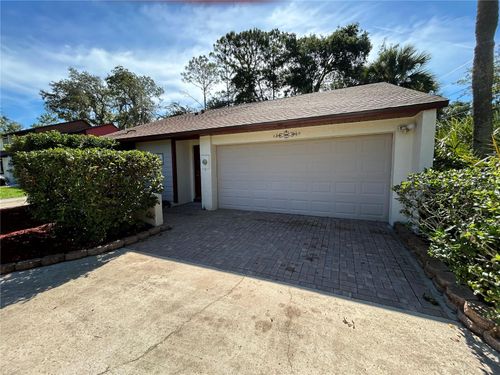 111 Spreading Oak Ct, SANFORD, FL, 32773-5623 | Card Image