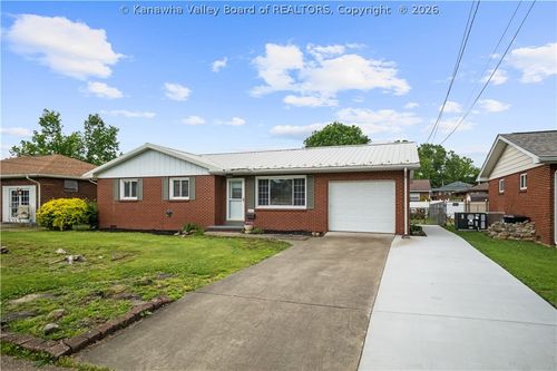 2012 Washinton Avenue, St Albans, WV, 25177 | Card Image