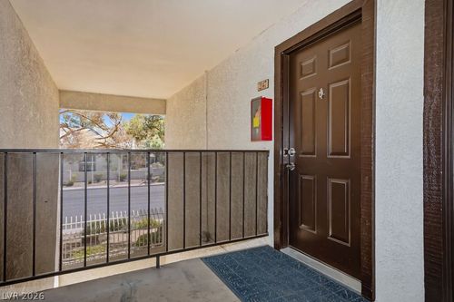 2147-2451 N Rainbow Blvd, Las Vegas, NV, 89108-4502 | Card Image