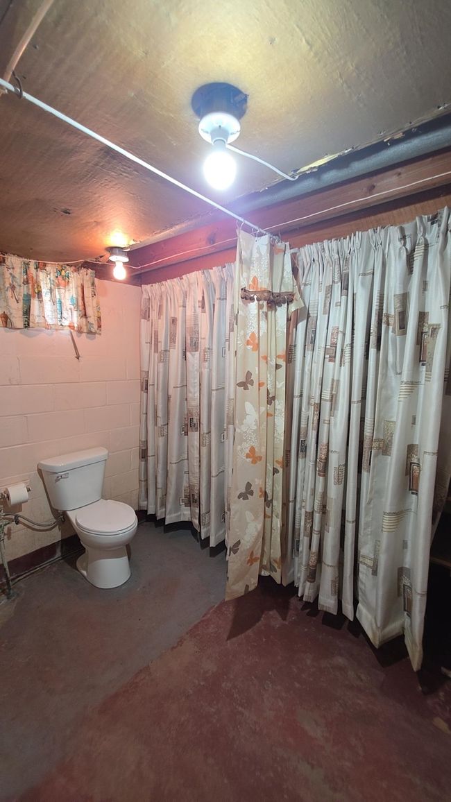 304 N Sleeper St, House other with 3 bedrooms, 2 bathrooms and null parking in Everly IA | Image 15