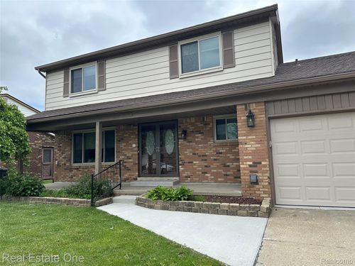 38808 Sumpter Dr, Sterling Heights, MI, 48310-2921 | Card Image