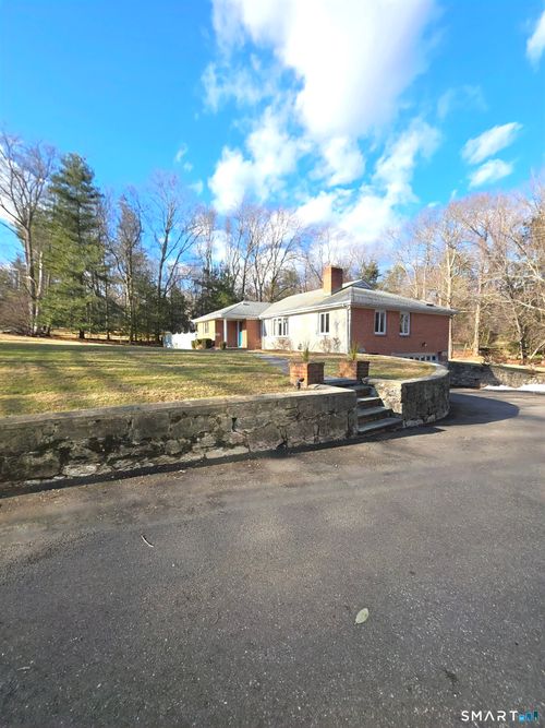 281 Roxbury Road, Stamford, CT, 06902 | Card Image