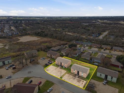 2804-2802-2804 Cypress Bend Cir, Bryan, TX, 77801-1860 | Card Image