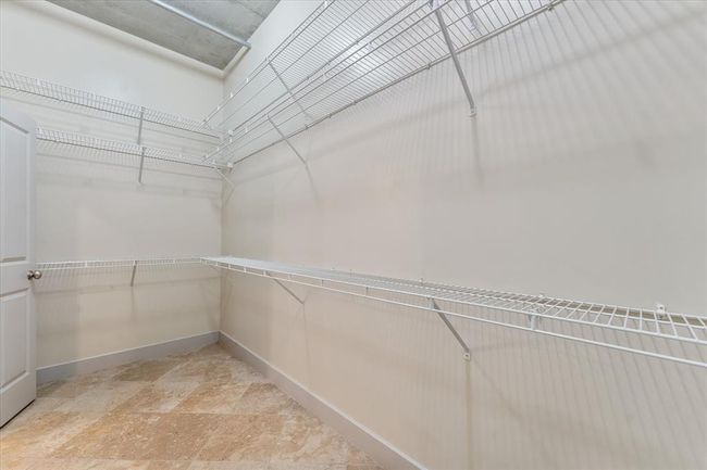 APT-104 - 1901 Post Oak Blvd, Condo with 1 bedrooms, 1 bathrooms and 1 parking in Houston TX | Image 20