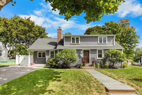 39 Lawnview Dr, Braintree, MA, 02184-1506 | Card Image