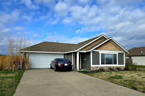 1640 Whirlaway Lane, Prairie Grove, AR, 72753 | Card Image