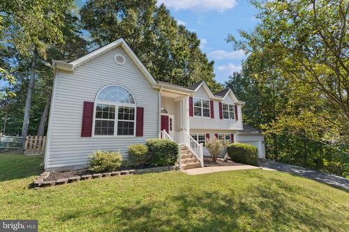 8507 Passapatanzy Rd, KING GEORGE, VA, 22485-6758 | Card Image