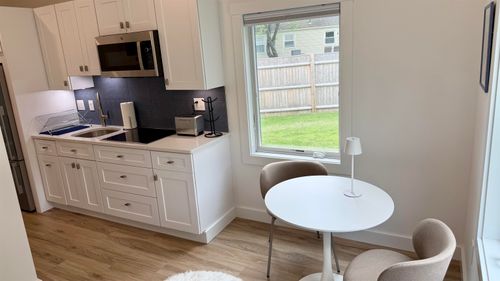 5 Douglas Cir, Rye, NH, 03870-2616 | Card Image
