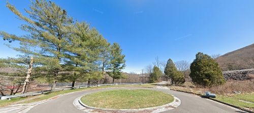 103 Locust Ave Sw, Norton, VA, 24273-2615 | Card Image