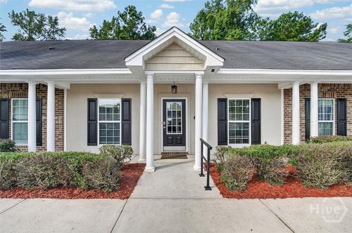 15 Reese Way, Savannah, GA, 31419-8440 | Card Image