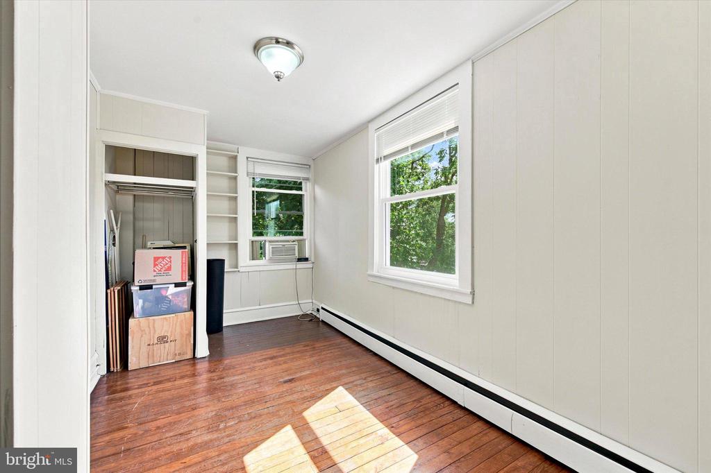 Residential in GLENSIDE 2