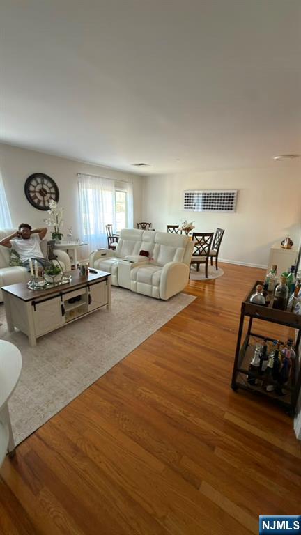 Residential Lease in Englewood 2