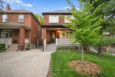 90 Roslin Ave, House other with 3 bedrooms, 2 bathrooms and 1 parking in Toronto ON | Image 3