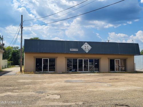 10261 Diberville Blvd, D'Iberville, MS, 39540-2519 | Card Image