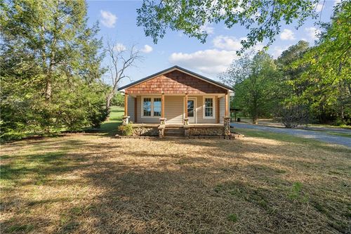 5688 Fairmount Hwy Se, Calhoun, GA, 30701-4046 | Card Image