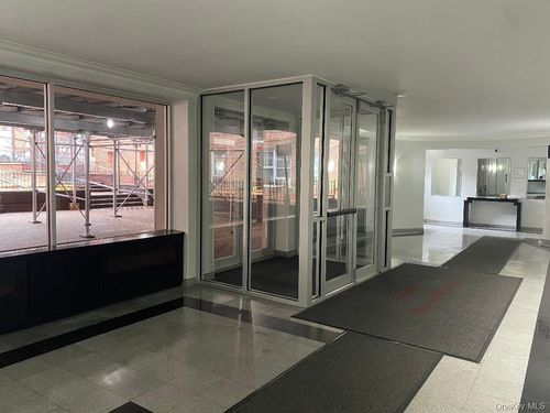 g20-63-60 102nd St, Rego Park, NY, 11374-2438 | Card Image