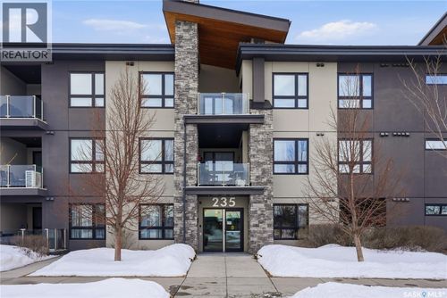 235 Evergreen Sq, Saskatoon, SK, S7W0T9 | Card Image