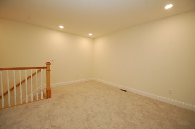 2A - 12 Sheffield St, Condo with 2 bedrooms, 3 bathrooms and null parking in Hudson NH | Image 8