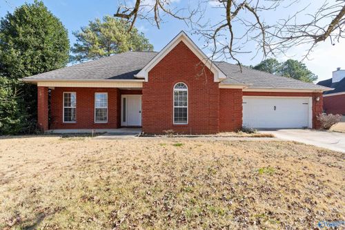 101 Cedar Hollow Ct, Huntsville, AL, 35806-4066 | Card Image