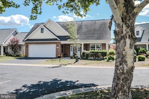 106 Candlewick Dr, Winchester, VA, 22602-5329 | Card Image