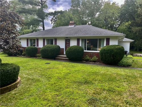 2066 Bradley Rd, Westlake, OH, 44145-1732 | Card Image