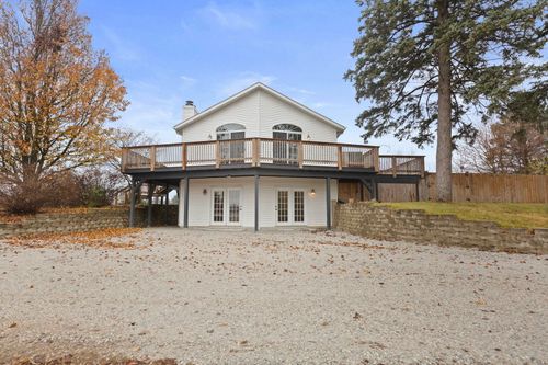 42460 N Pedersen Ln, Antioch, IL, 60002-9139 | Card Image