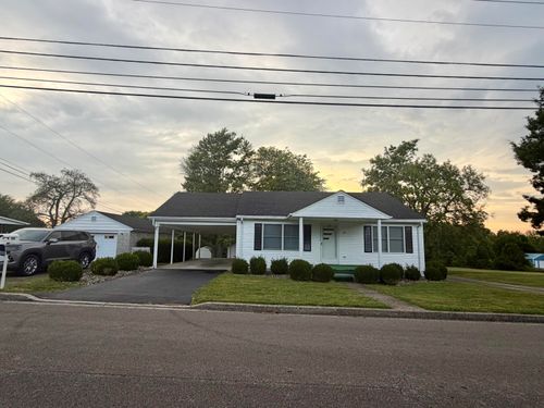 119 Bratcher Ln, Berea, KY, 40403-1863 | Card Image