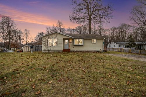 4186 E Shore Drive, Stanton, MI, 48888 | Card Image