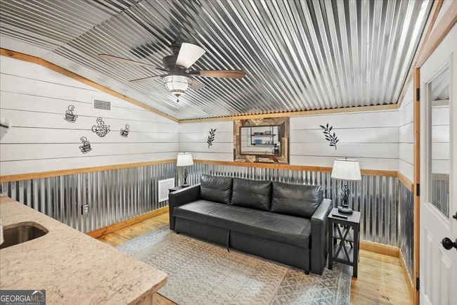 1330 Sr 110, Home with 6 bedrooms, 3 bathrooms and null parking in Waynesville GA | Image 42