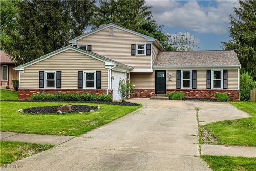 970 Wimbleton Drive, Medina, OH, 44256 | Card Image