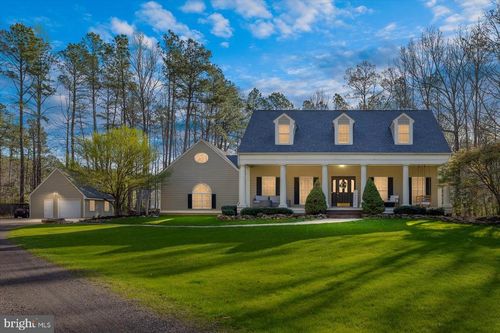 18037 Filer Ct, Milford, VA, 22514-2245 | Card Image