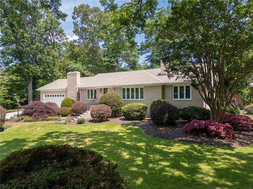 208 Mountain View Ln, Clemson, SC, 29631-1031 | Card Image