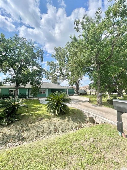 6423 Trebor St, Pasadena, TX, 77505-2537 | Card Image