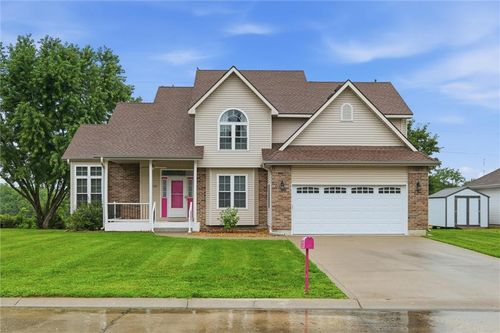 523 Earnest Dr, Clinton, MO, 64735-1888 | Card Image