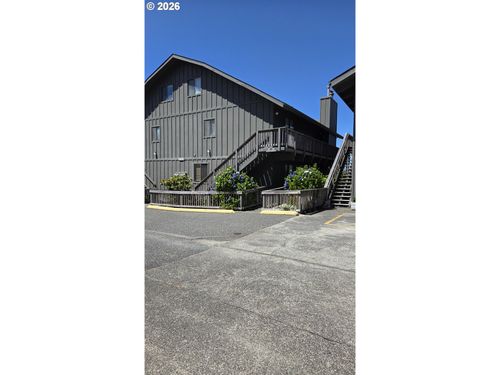 17-29134 Ellensburg Ave, GoldBeach, OR, 97444 | Card Image
