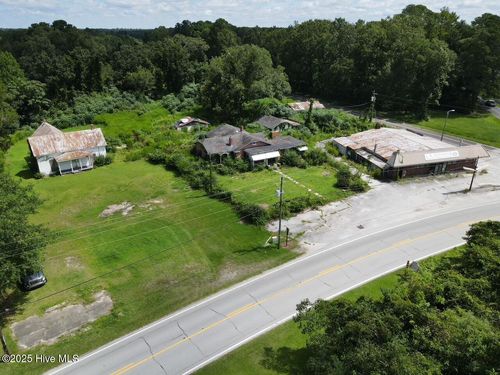 9400 Nc Highway 55 W, Dover, NC, 28526-8908 | Card Image