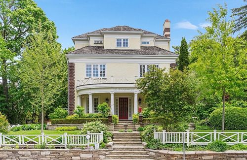 25 Strathgowan Cres, Toronto, ON, M4N2Z6 | Card Image