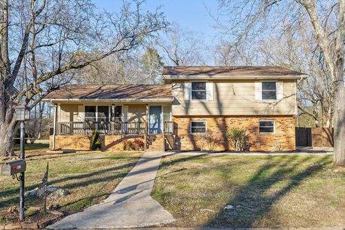 1013 Ambrose Ln, Hixson, TN, 37343-1523 | Card Image