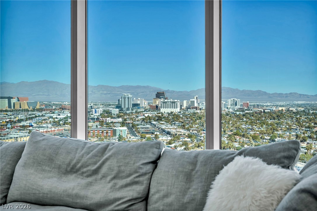 Residential Lease in Las Vegas 4