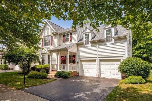 5725 Triplett Sq, New Albany, OH, 43054-8078 | Card Image